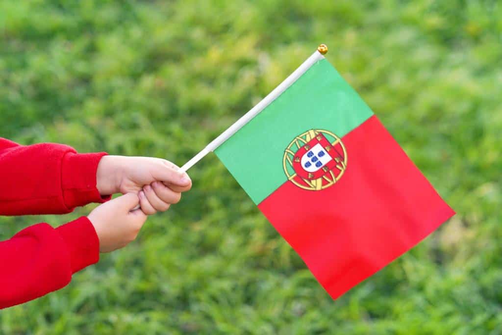ילדים בפורטוגל - עו"ד ישראל מזרחי ושות'