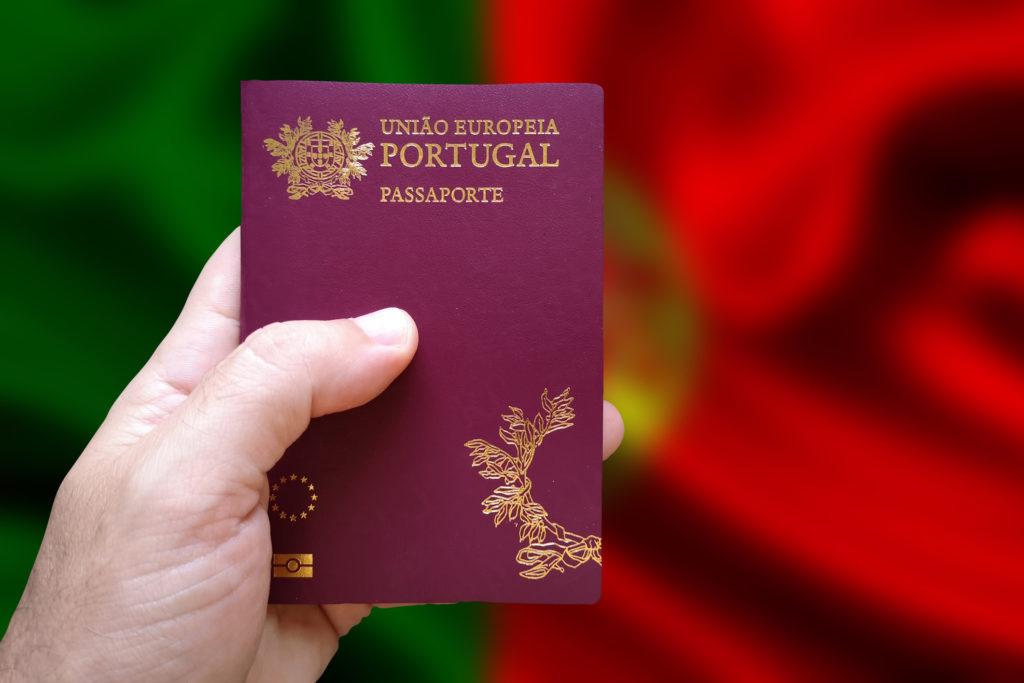 תעודת לידה ודרכון פורטוגלי - עו