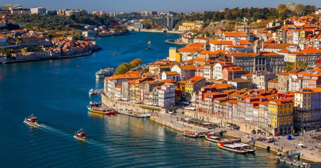 בין אם אתה תייר או אזרח תכיר את פורטוגל!